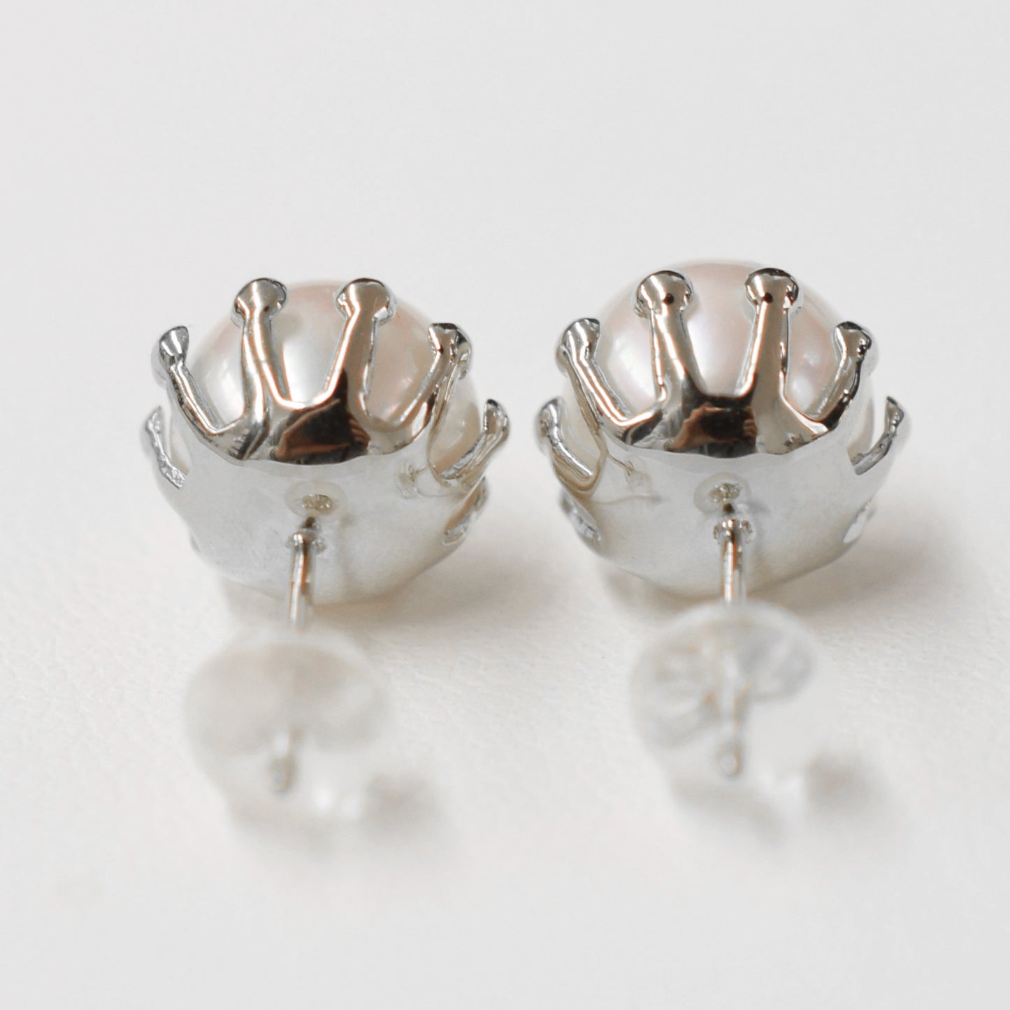 【K18YG / K14WG】 Hanadama rank White pink 8mm - 8.5mm Sea Real Akoya Pearl Earring Japan 1pair Japanese reenspearl birthday