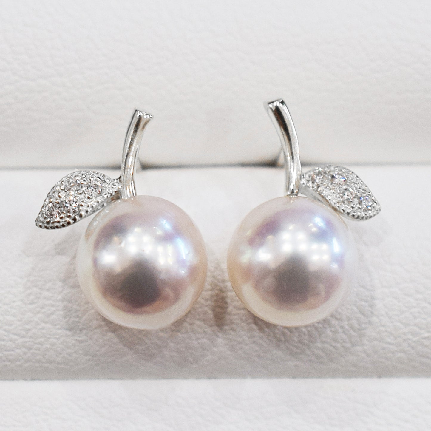 Hanadama rank Whitepink 7.5mm - 8.5mm Earring Diamond 0.02ct Seawater Real Akoya Pearl Japan anniversary Earring K18WG Japanese Wedding Jewelry reenspearl