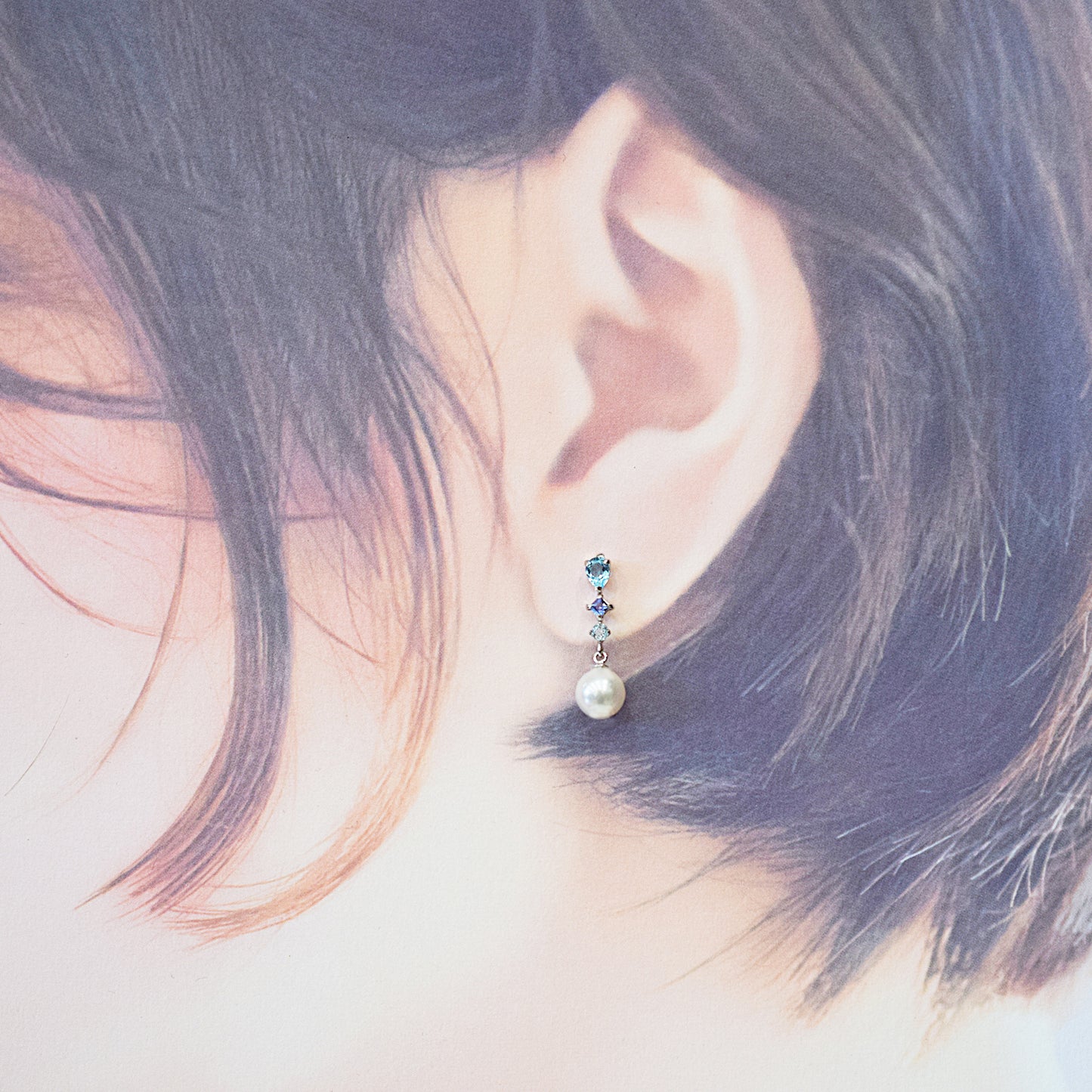 Hanadama rank Whitepink 5.5mm - 6.5mm K14WG Earrings Semi-precious stone Japan Blue topaz Iolite