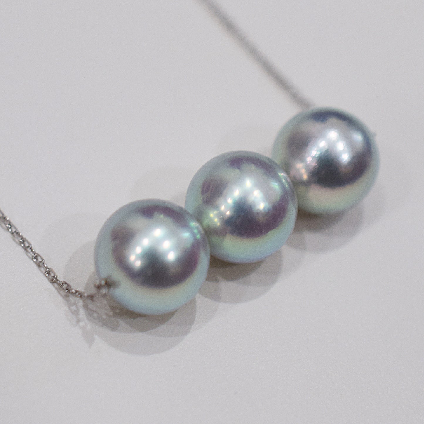 <SALE> Limited to actual item Rare Natural color blue 8.5 - 9mm akoya pearl 3pc necklace 18K Real Japan reenspearl Japanese Seawater