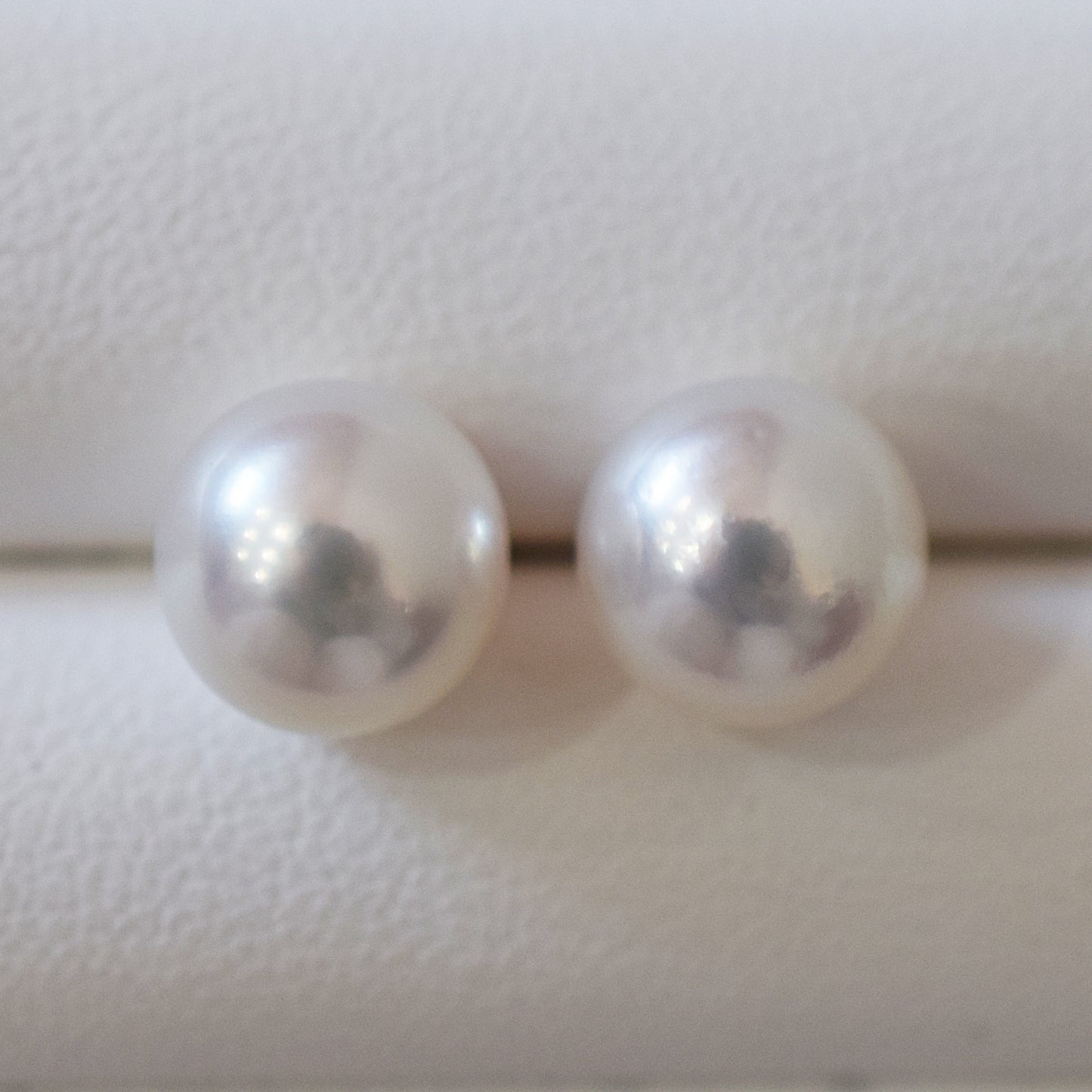 Actual product Whitepink 9mm - 9.5mm Seawater Akoya Pearl Stud Earring K18YG From Japan Japanese Seawater reenspearl