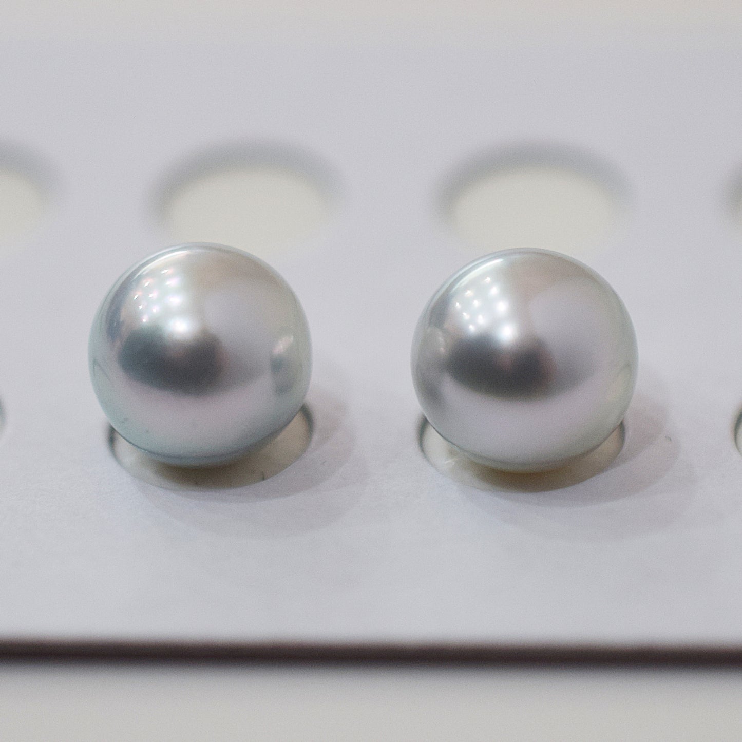 A rank Natural color 8.5mm -  9mm 1pair 2pc Loose Real akoya pearl Japan Japanese Seawater reenspearl あこや 真珠 日本