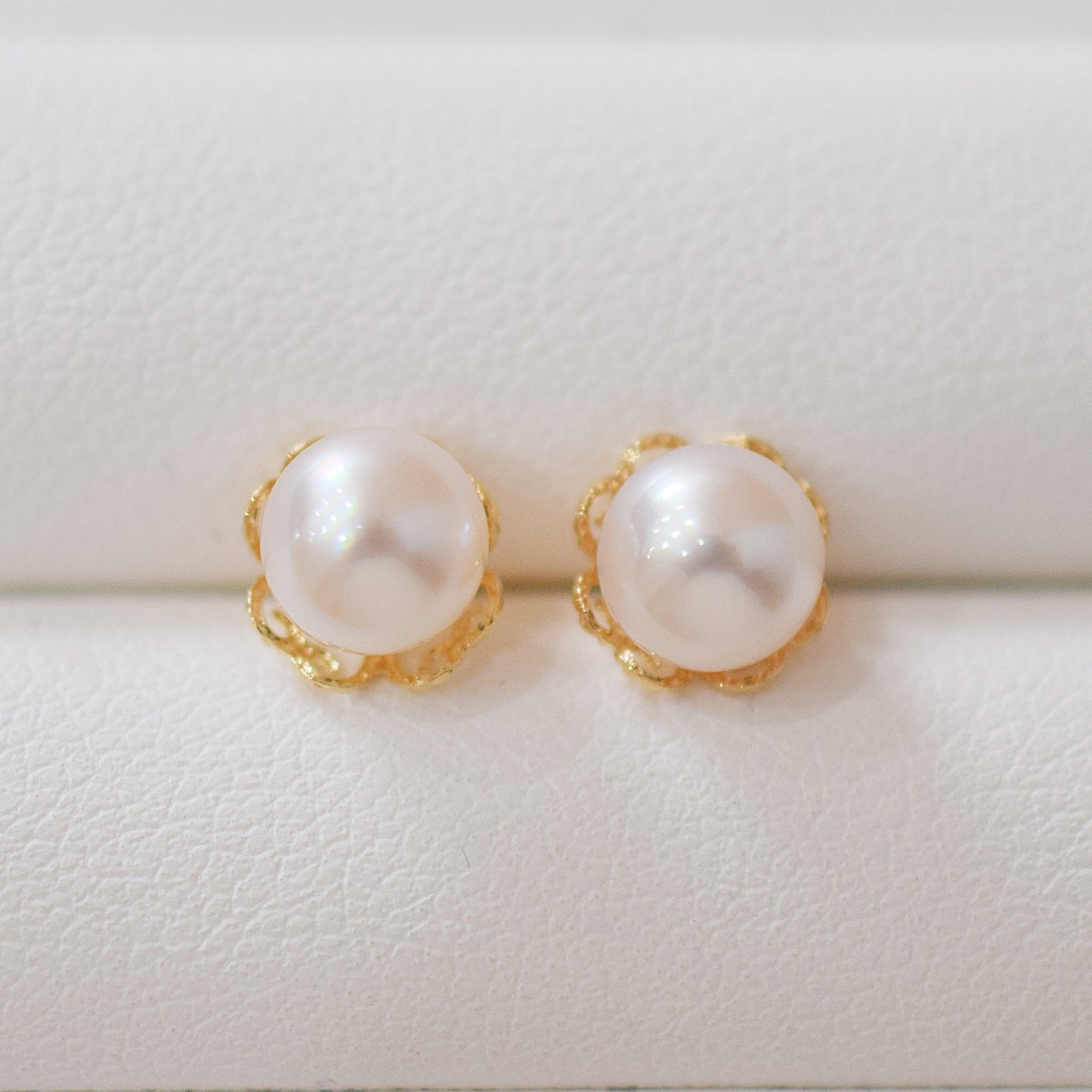 【K18YG / K14WG】Hanadama rank 6mm - 6.5mm Seawater Akoya Pearl White Pink Stud Earring Japan anniversary Japanese Seawater birthday 真珠 あこや 花珠級