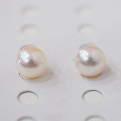 AAA rank 8mm - 8.5mm White pink tennyo color Akoya Pearl Earring Japan Japanese Seawater pearl reenspearl 18K 14K akoyapearl 1pair 2pc