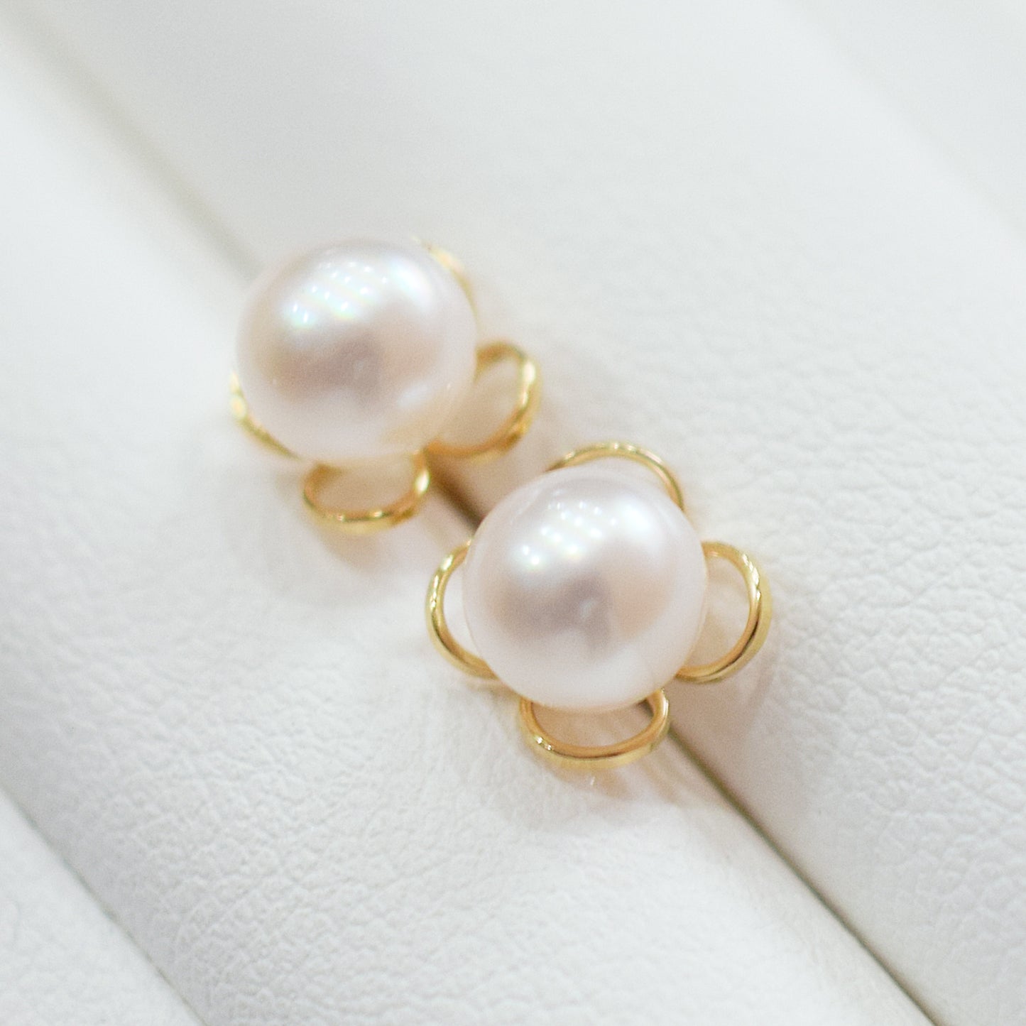 【K18YG / K14WG】Hanadama rank 6mm - 6.5mm Seawater Akoya Pearl White Pink Stud Earring Japan anniversary Japanese Seawater birthday 真珠 あこや 花珠級