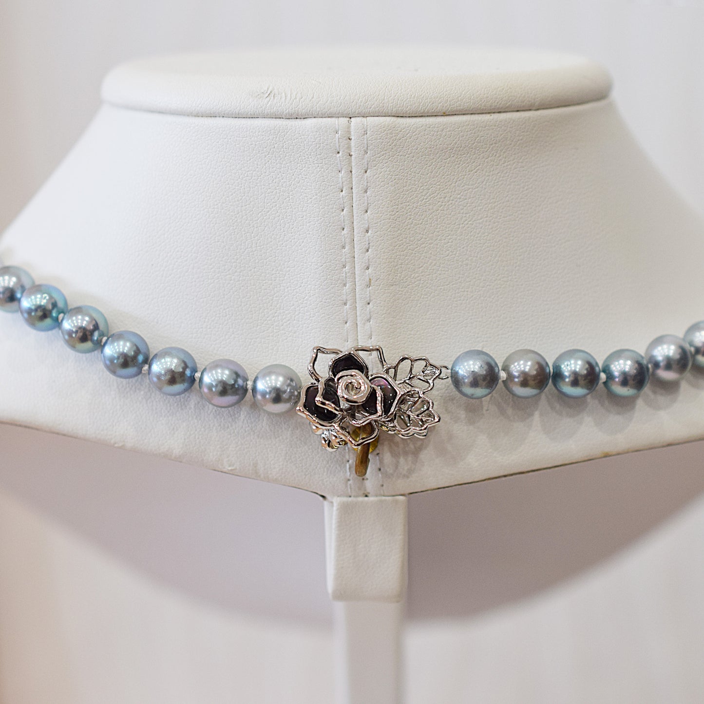 <SALE> Limited to actual item Necklace Cobalt Dyed color akoya pearl 8mm - 8.5mm Real Akoya Pearl From Japan 21.2inch starand choker reenspearl