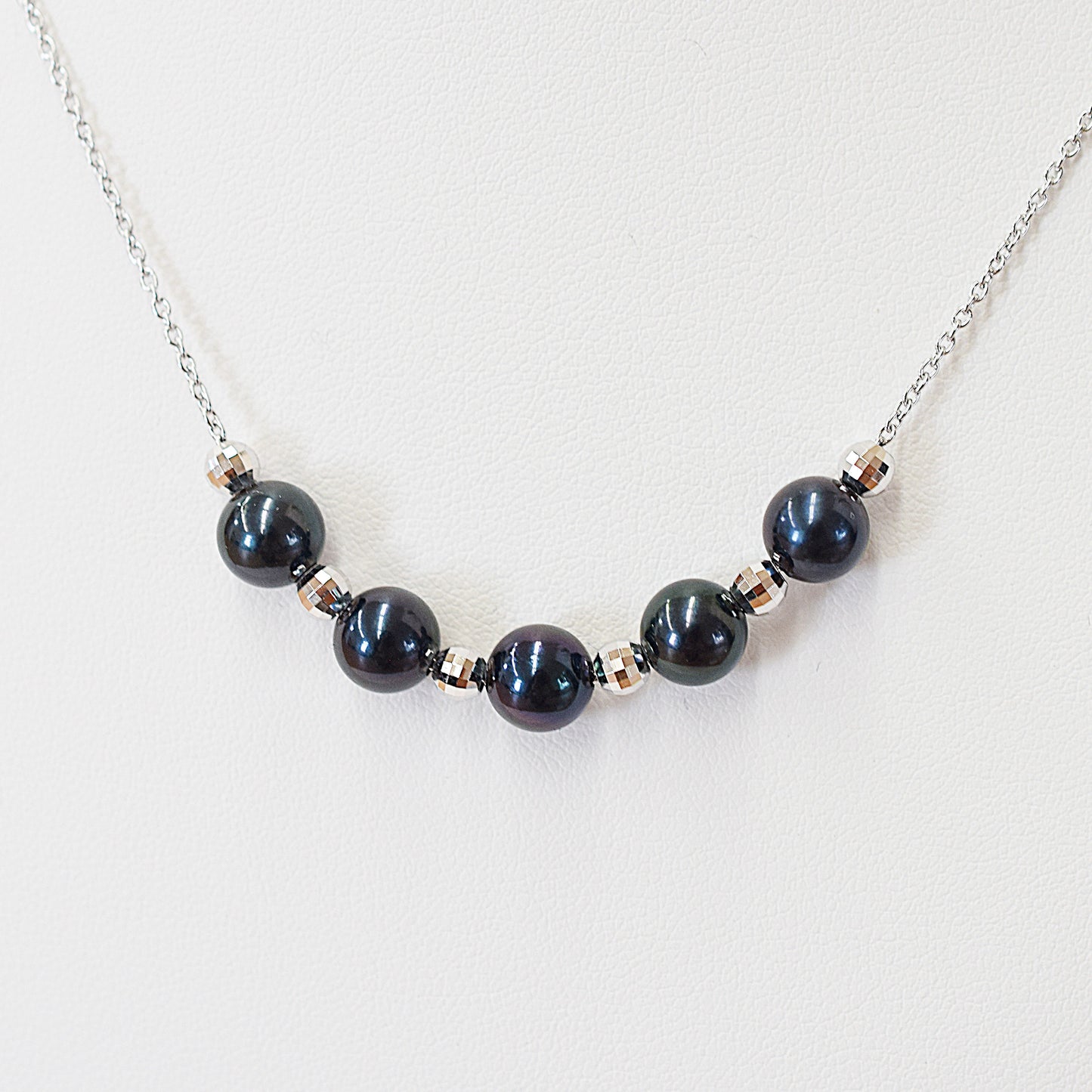 <SALE> Limited to actual item Black 7mm - 7.5mm akoya pearl through necklace Real Japan reenspearl Japanese Seawater dyed color SV925 silver