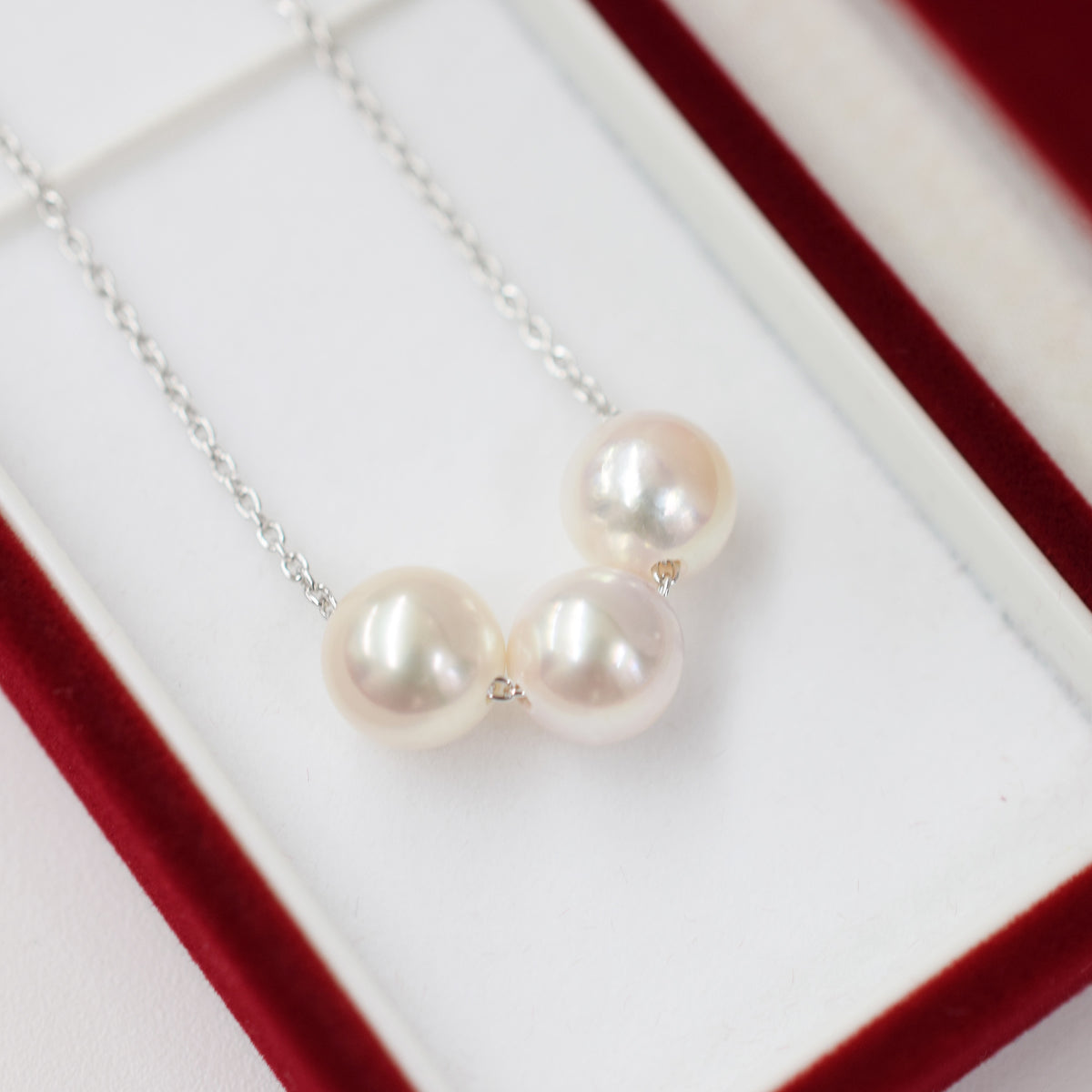 【SV925】Rare White pink 7.5mm - 8.5mm Seawater Real 3pc Akoya Pearl Azuki necklace AkoyaPearl Japan あこや 真珠