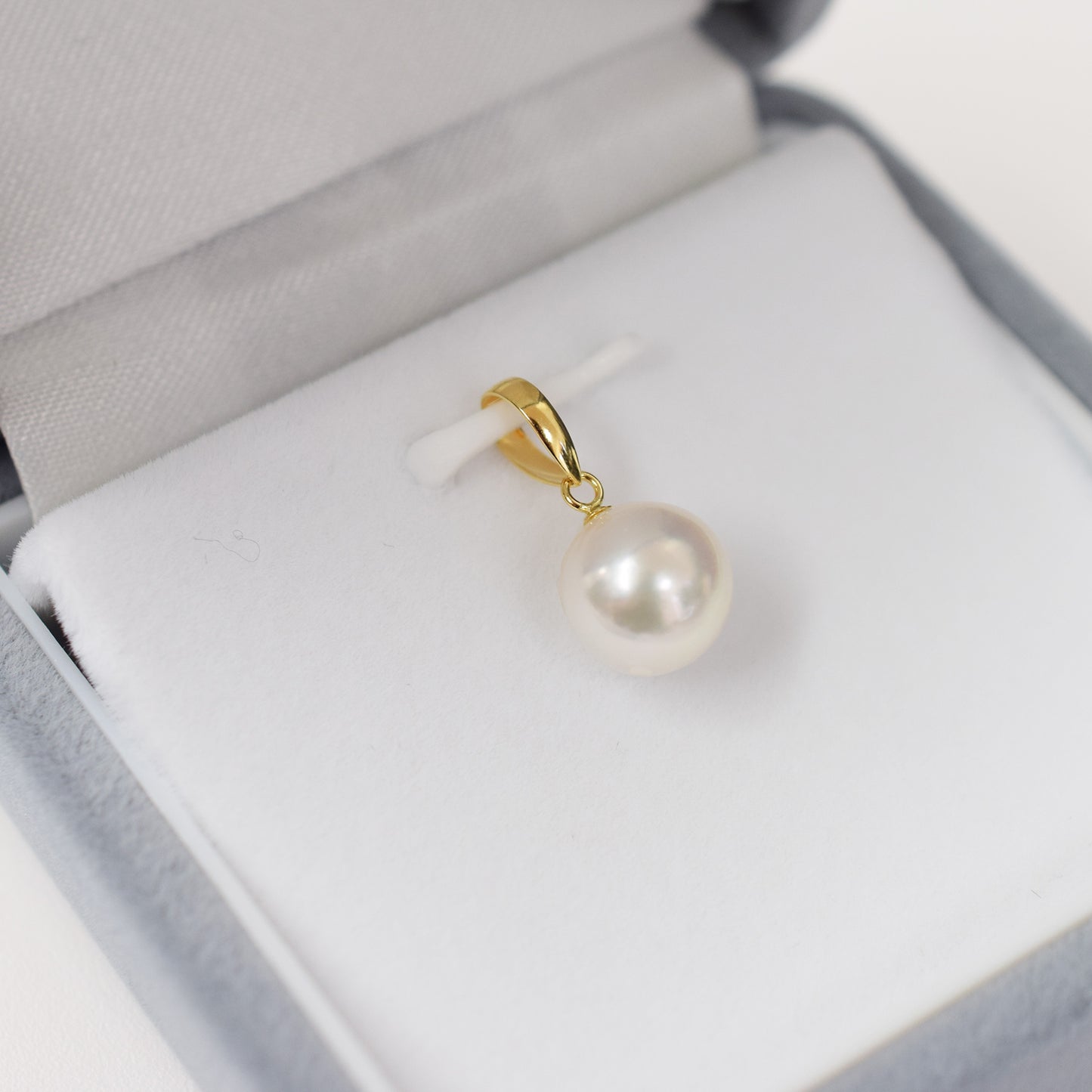 Pendant top Only Hanadama rank Rare White pink 9mm - 9.5mm Akoya Pearl Japan Akoyapearl birthday あこや 真珠 日本 reenspearl 18K