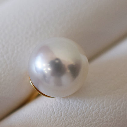 Actual product Whitepink 9mm - 9.5mm Seawater Akoya Pearl Stud Earring K18YG From Japan Japanese Seawater reenspearl