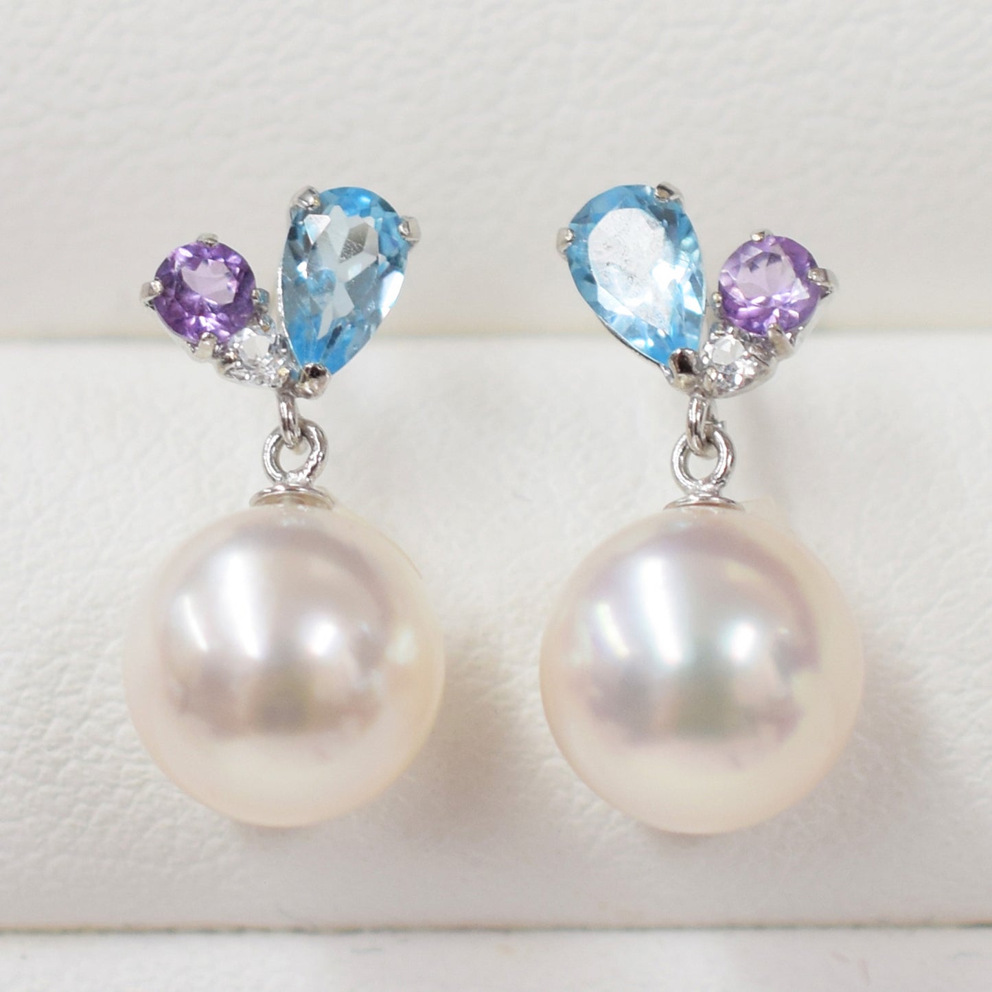 Hanadama rank Whitepink 7.5mm - 8.5mm Earrings Semi-precious stone Japan Blue topaz Light amethyst White Topaz あこや 真珠