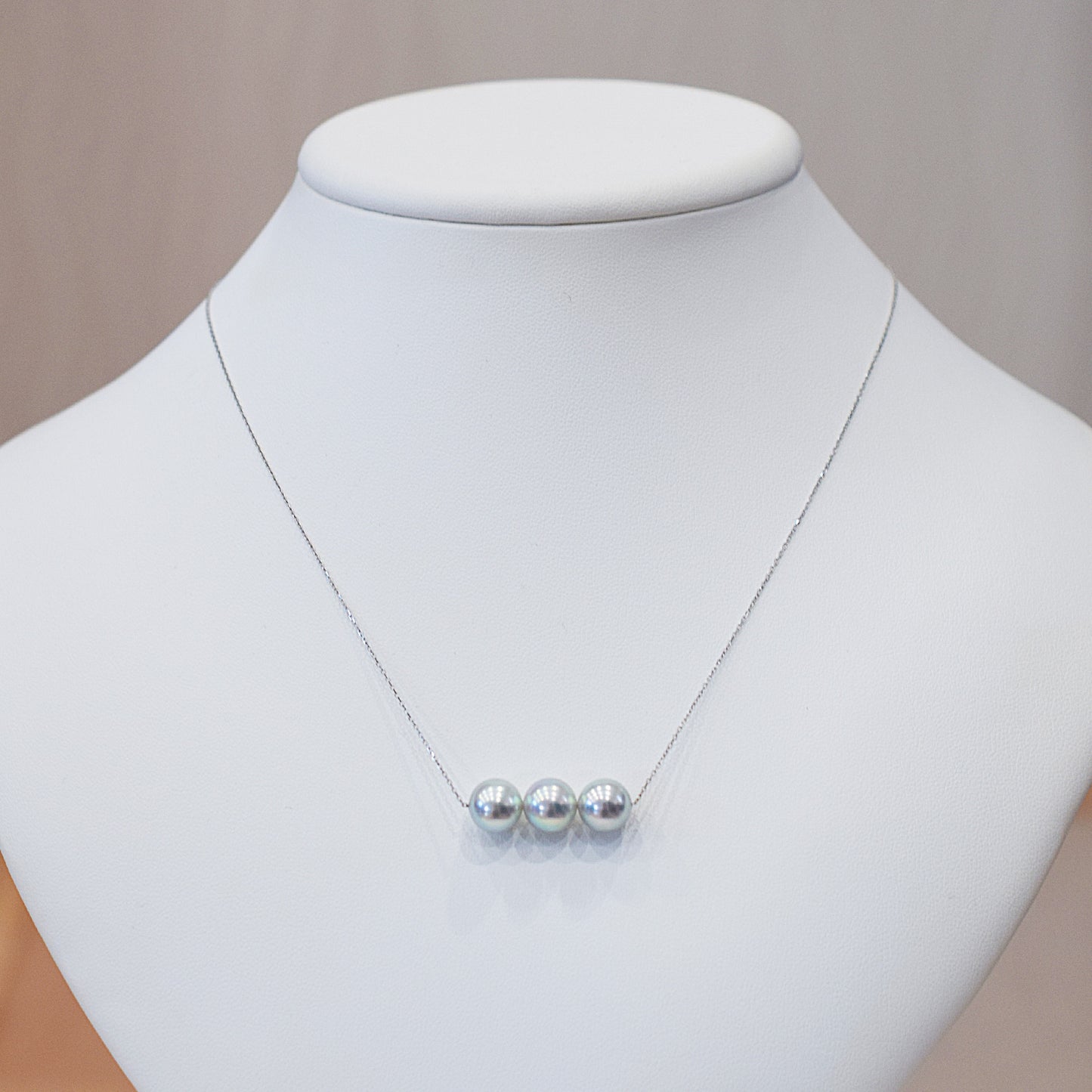 <SALE> Limited to actual item Rare Natural color blue 8.5 - 9mm akoya pearl 3pc necklace 18K Real Japan reenspearl Japanese Seawater