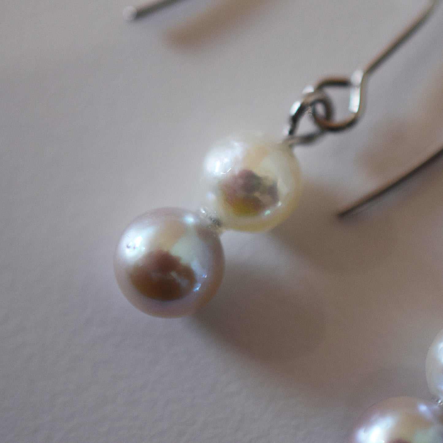 Actual product Natural color akoya Baroque pearl 5.5mm × 6mm Surgical Stainless Steel Seawater Akoya Pearl Hook Earrings Japan