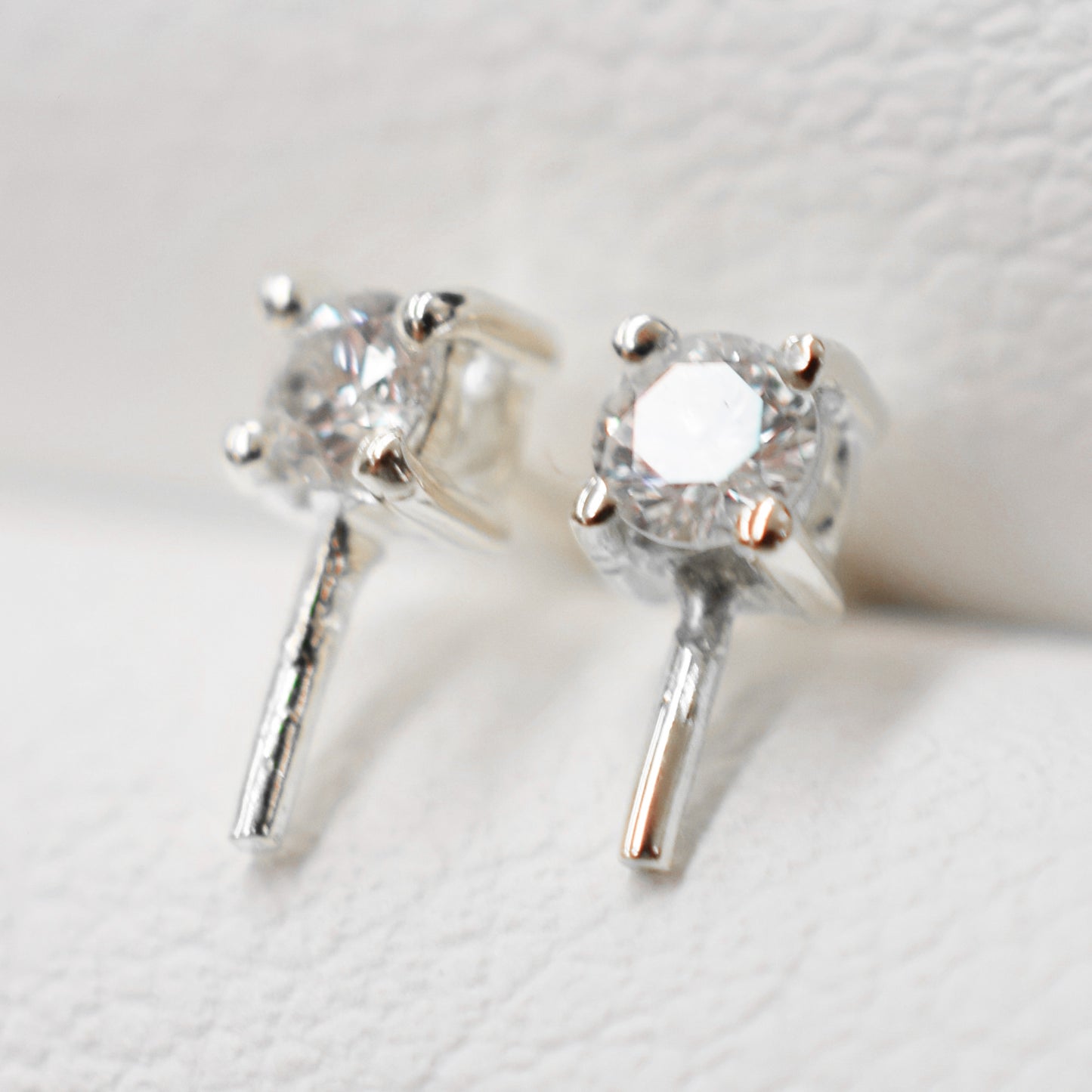 Only metal fittings K18WG stud earring Metal fitting Recommended for pearls 7mm - 9mm