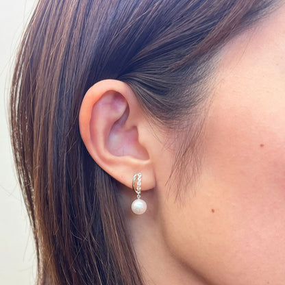 【K18YG / K14WG】Hanadama rank 7.5mm - 9.5mm Whitepink Studs Earring Real Akoya Pearl Japan Akoyapearl Semi-precious stone White topaz あこや 真珠