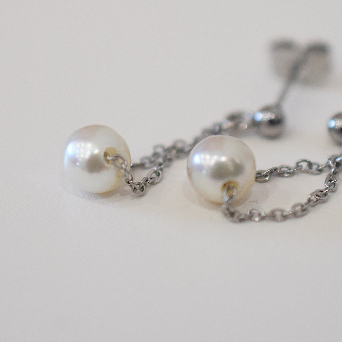 Actual product Natural color akoya Baroque pearl 6mm - 7mm Surgical Stainless Steel Seawater Akoya Pearl Stud Earrings Japan