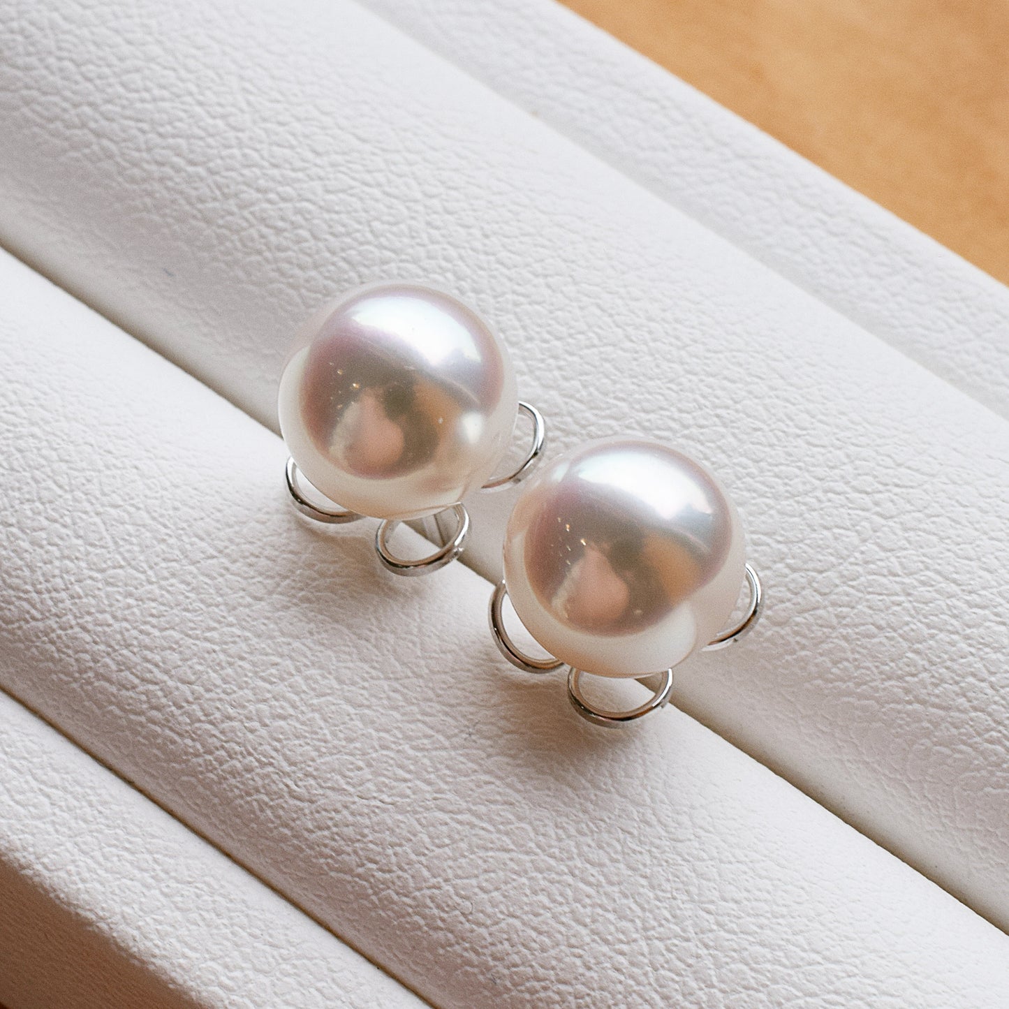 <SALE> Limited to actual item Whitepink 7.5mm - 8mm Seawater Akoya Pearl Stud Earring 14K From Japan Japanese Seawater reenspearl