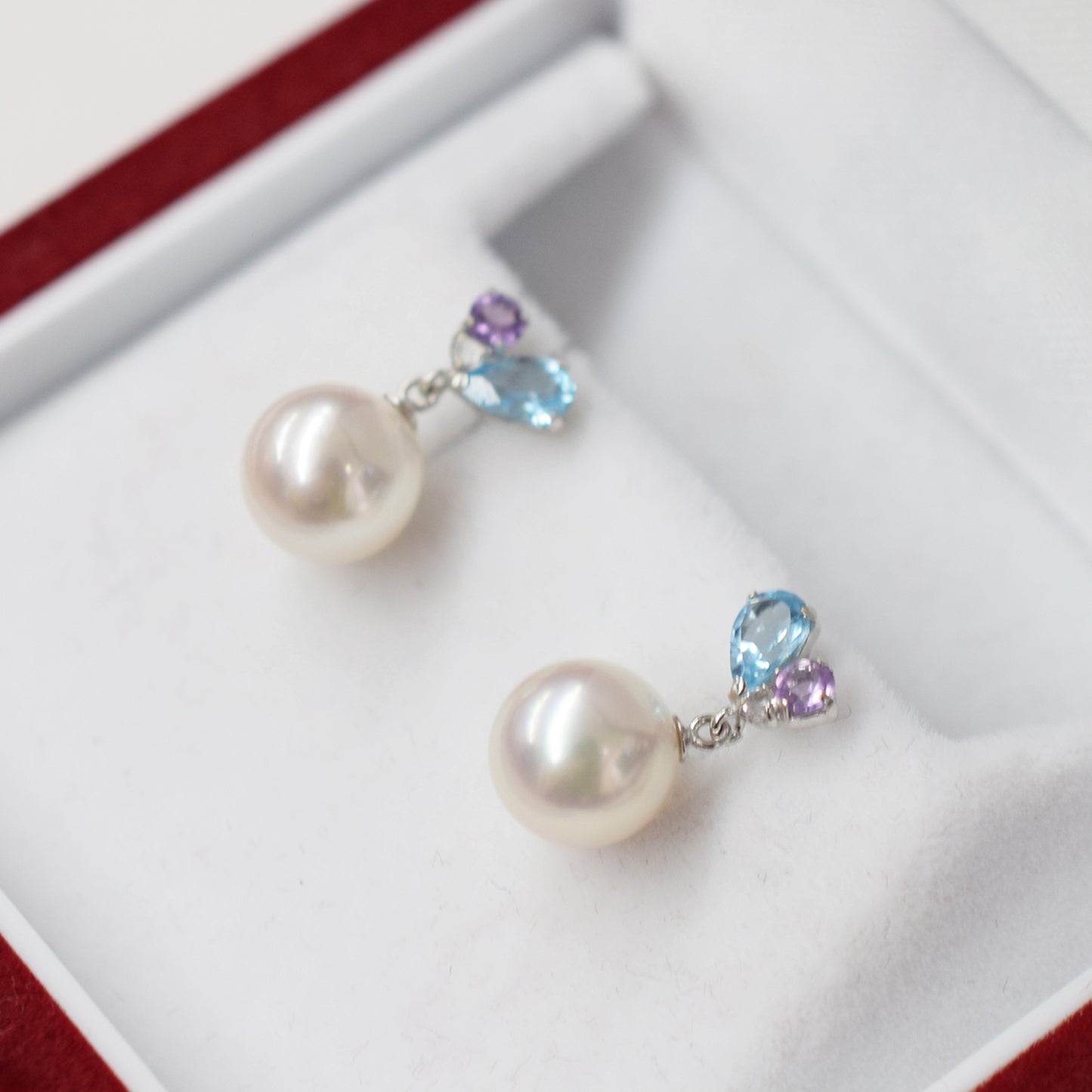 Hanadama rank Whitepink 7.5mm - 8.5mm Earrings Semi-precious stone Japan Blue topaz Light amethyst White Topaz あこや 真珠