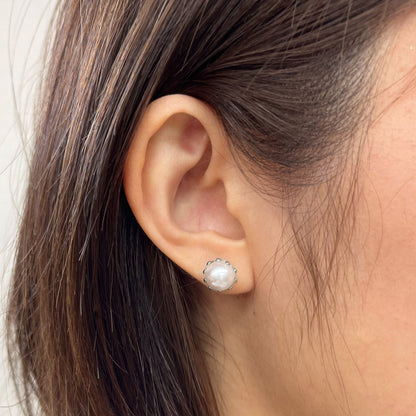 【K18YG / K14WG】 Hanadama rank White pink 8mm - 8.5mm Sea Real Akoya Pearl Earring Japan 1pair Japanese reenspearl birthday