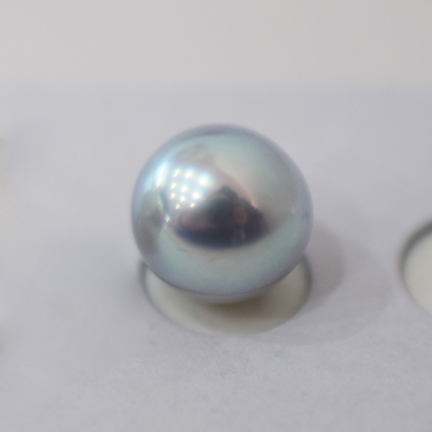 ［Custom-made］(1)White pink 7.5mm - 8mm akoya pearl Triangle Ear Cuff, (2)atural color 8.5mm - 9mm SV925 Ear Cuff
