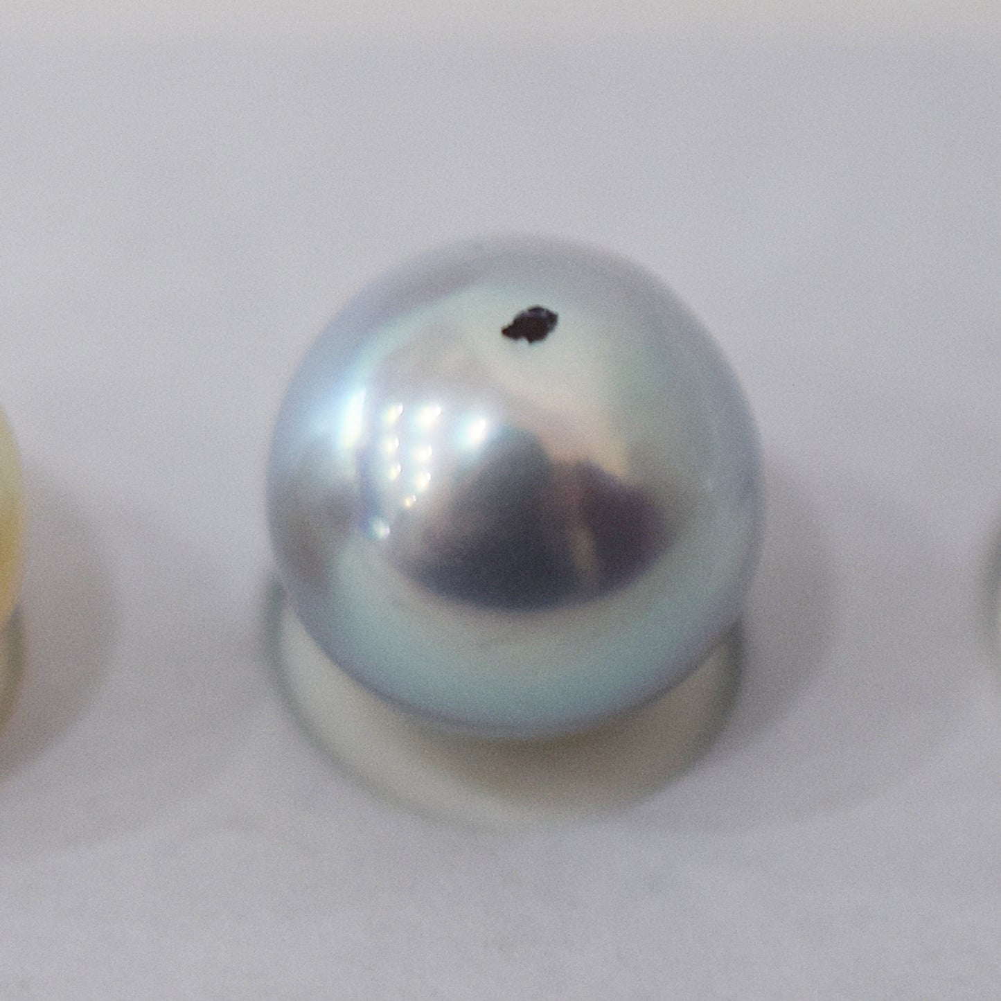 ［Custom-made］(1)White pink 7.5mm - 8mm akoya pearl Triangle Ear Cuff, (2)atural color 8.5mm - 9mm SV925 Ear Cuff
