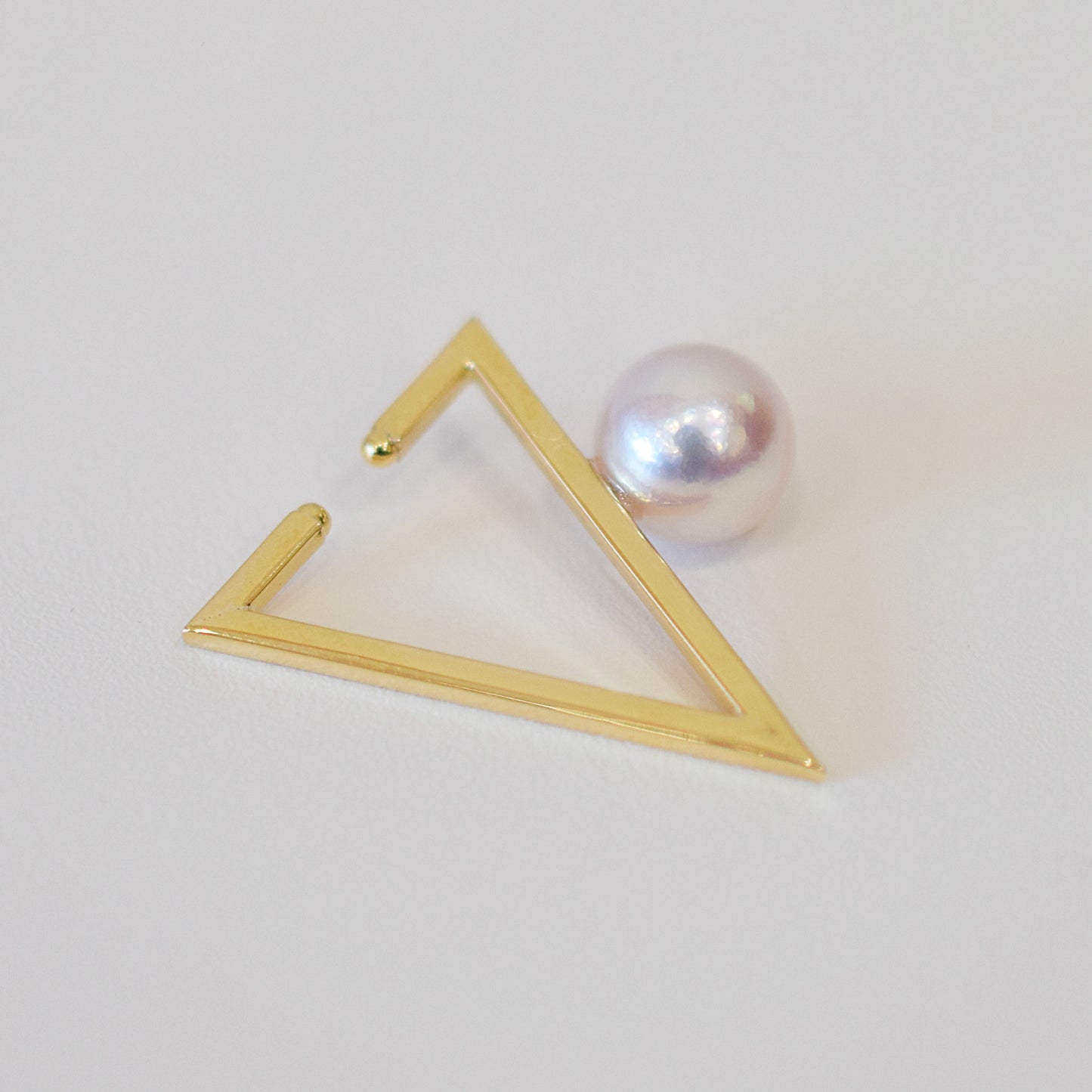 ［Custom-made］(1)White pink 7.5mm - 8mm akoya pearl Triangle Ear Cuff, (2)atural color 8.5mm - 9mm SV925 Ear Cuff